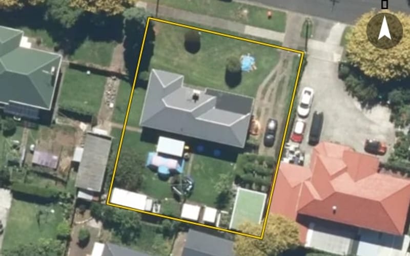 10 Fyfe Avenue