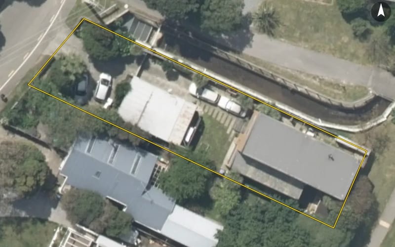 22 Airlie Road