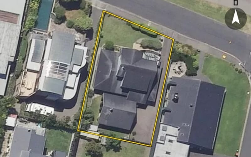 39 Beach Road