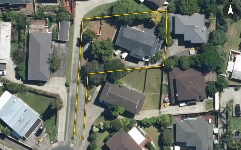 13 Halcombe Place