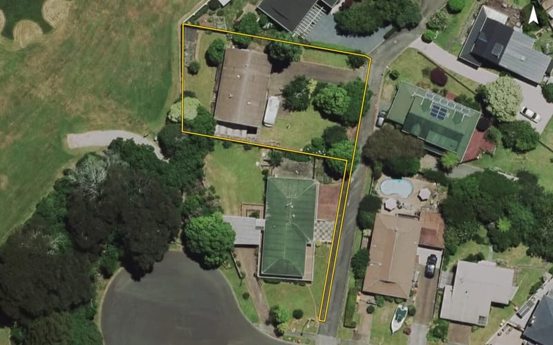 52 Mitcham Avenue