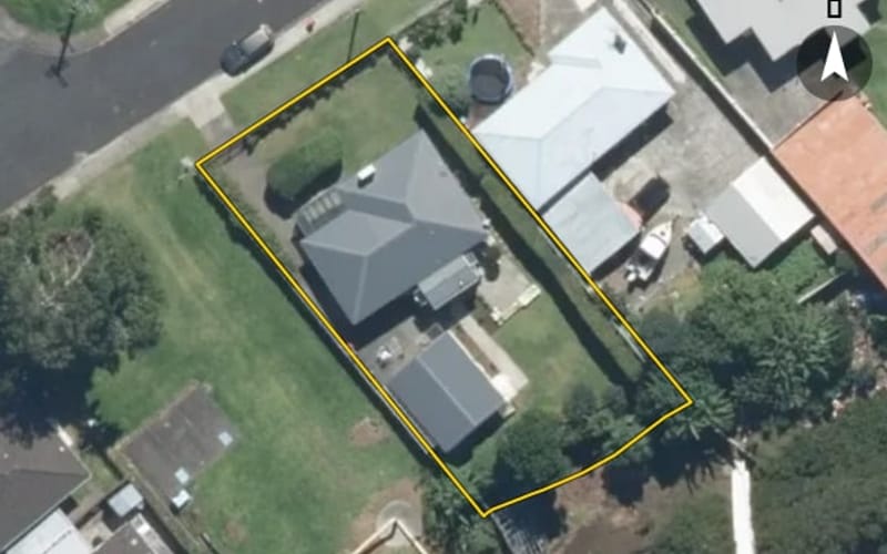 15 Cracroft Street