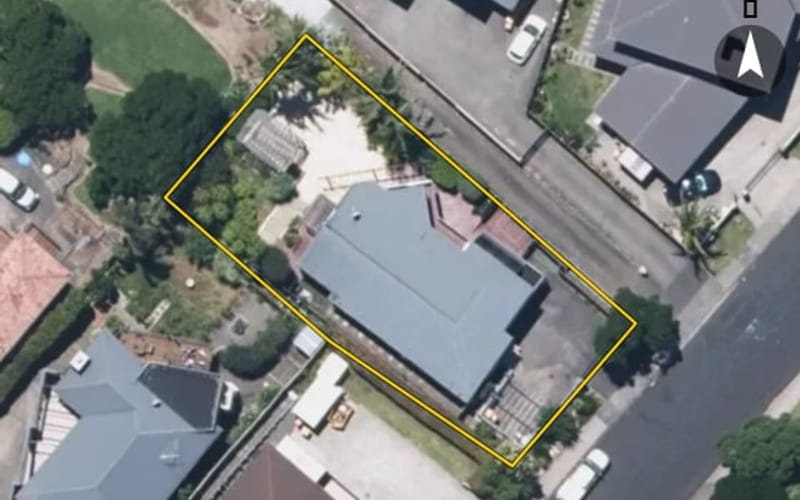 2 Castleton Drive
