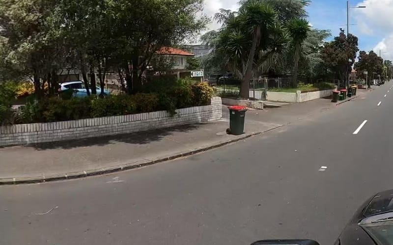 1016 New North Road