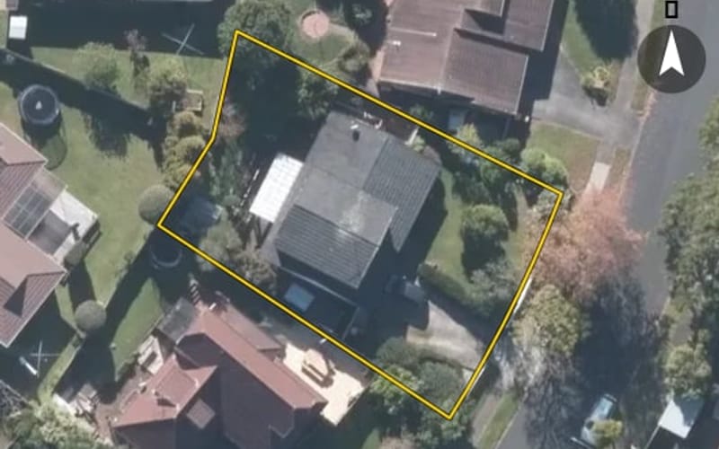 6 Voltaire Court