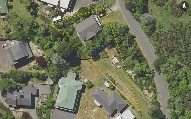 32 Taheke Road