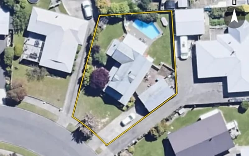 5 Avery Place
