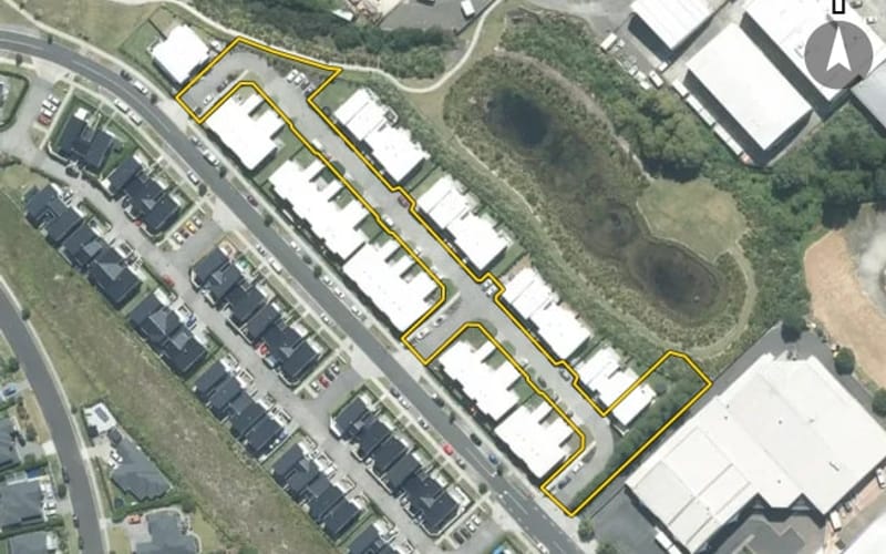 2 Taitonga Lane