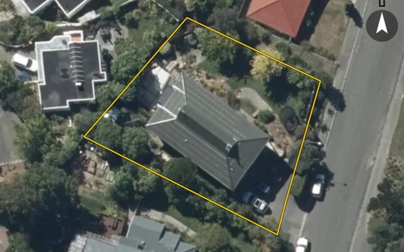 57 Woodside Common