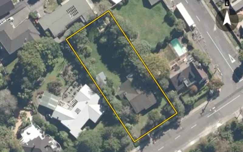15 Chatsworth Road