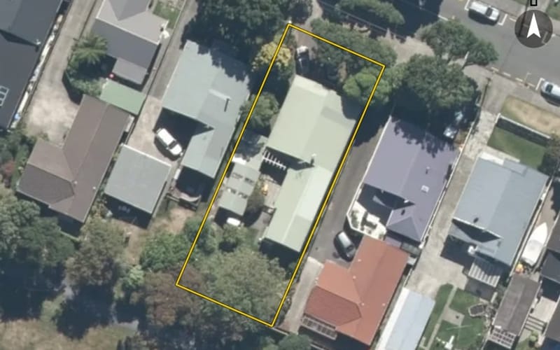 12 Bracken Street