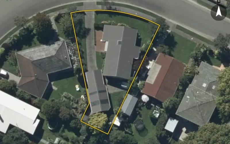3 Glamis Place