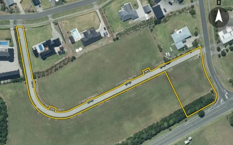 1 MacLennan Farm Lane
