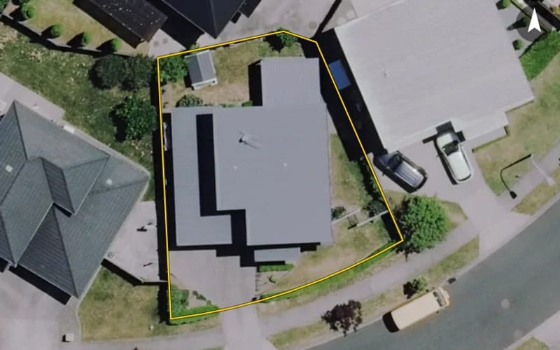 47 Featherstone Drive