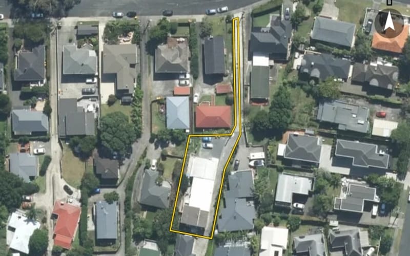 6 Selwyn Crescent