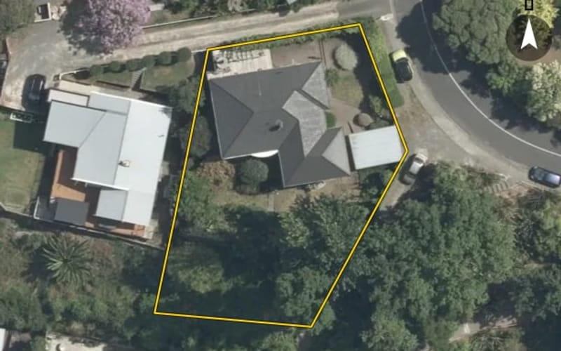 4 Hooker Avenue