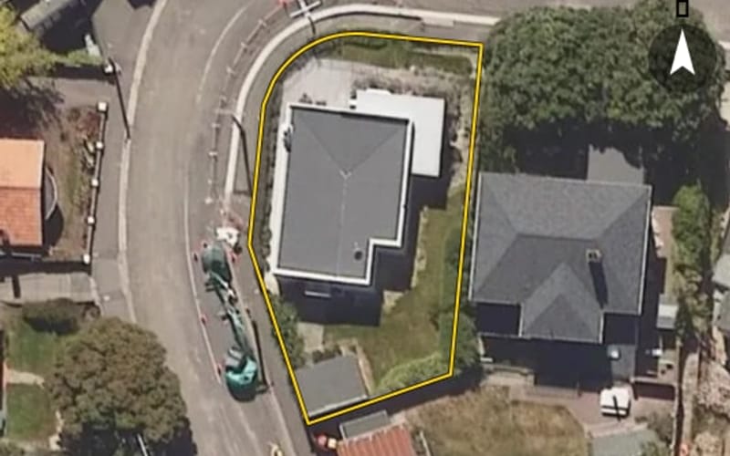 19 Cliffs Road
