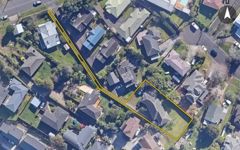 9 Warren Avenue