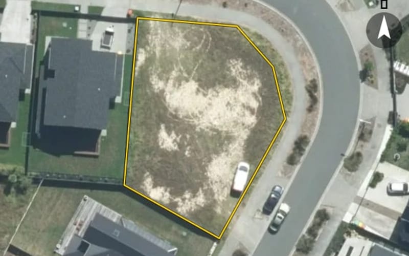 22 Headsail Drive