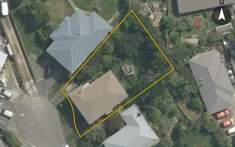 28 Longcroft Terrace