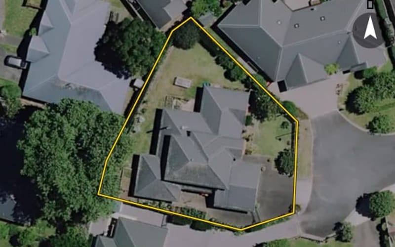 10 Shiraz Place