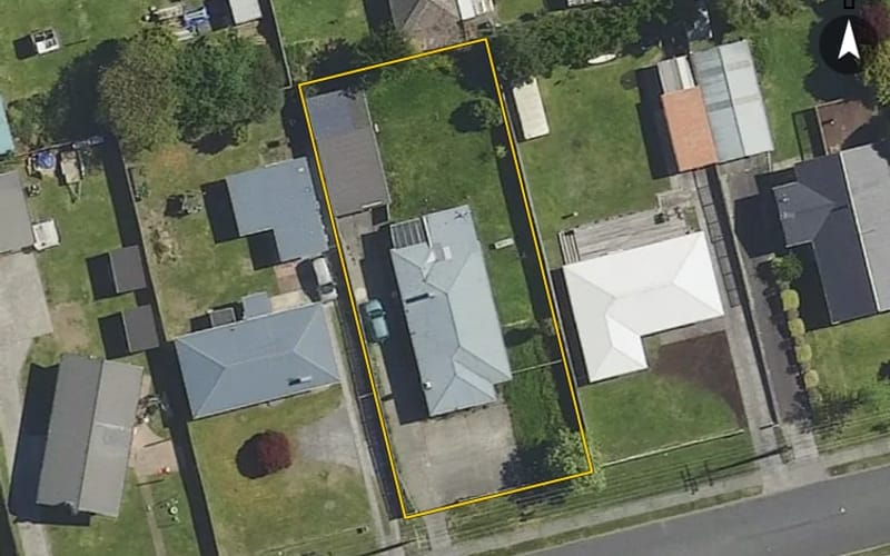 33 Corlett Street