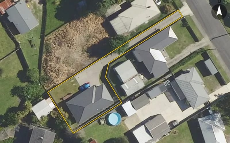 12A Grayson Avenue