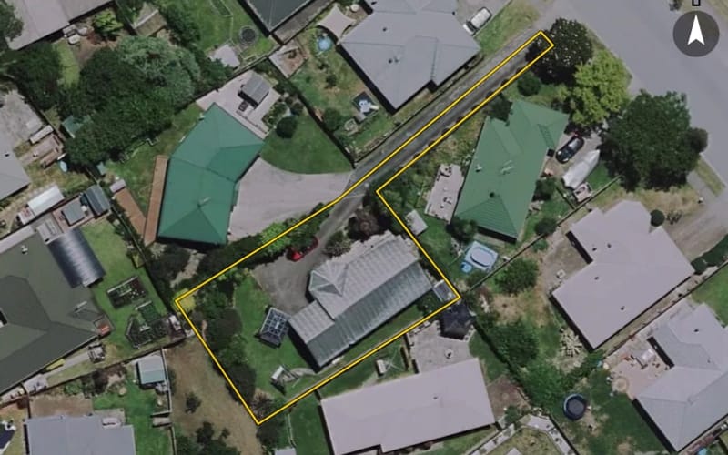 6A Lloyd Drive