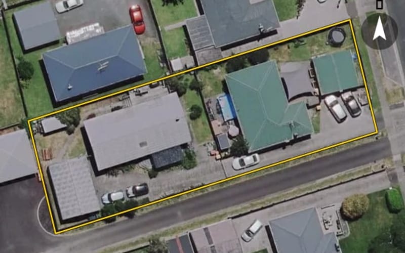 12 Poaka Avenue