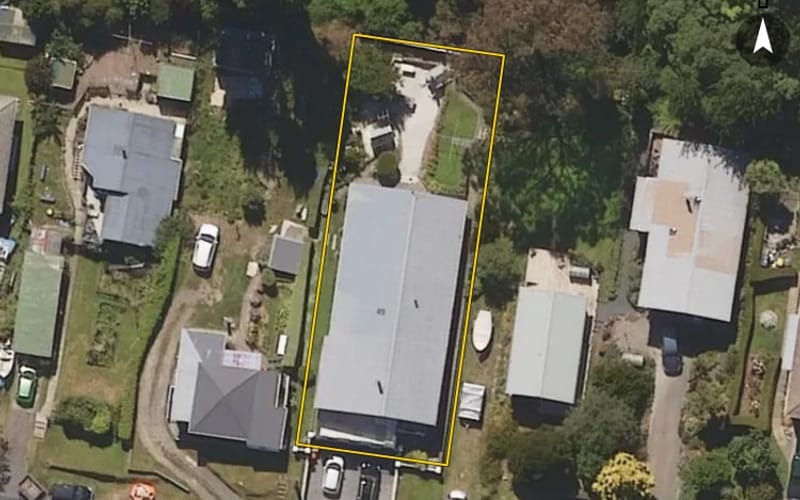 11 Dickson Street