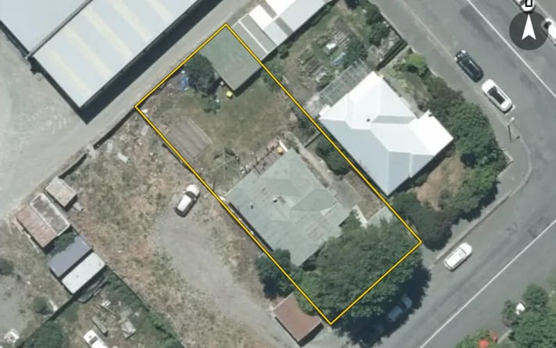 4 Mona Square