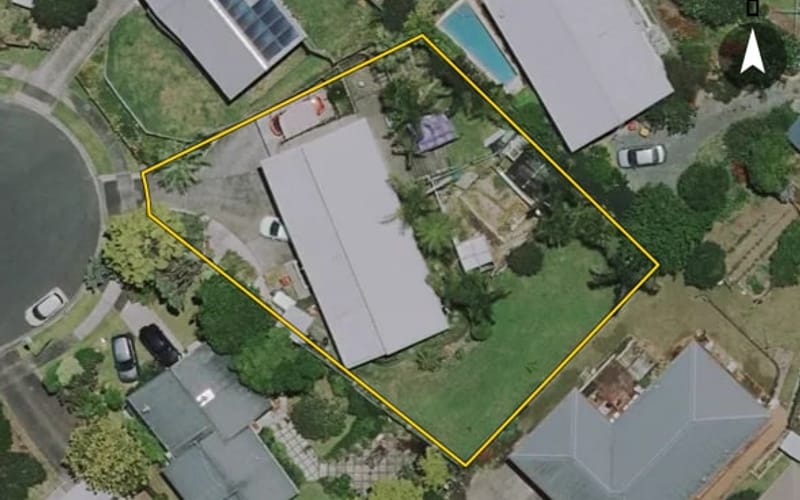 24 Ridgeway Place