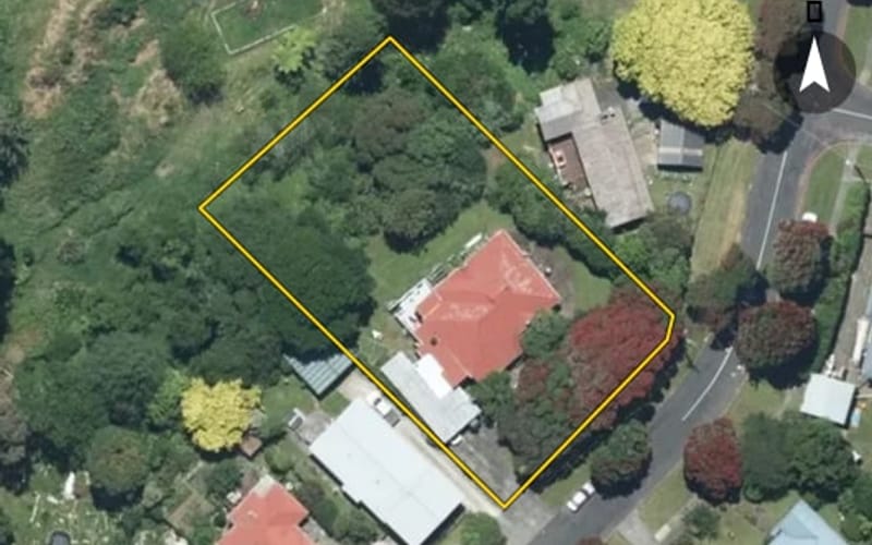10 Plunket Street