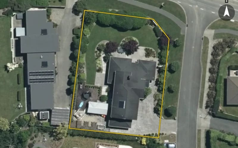 2 Tussock Place
