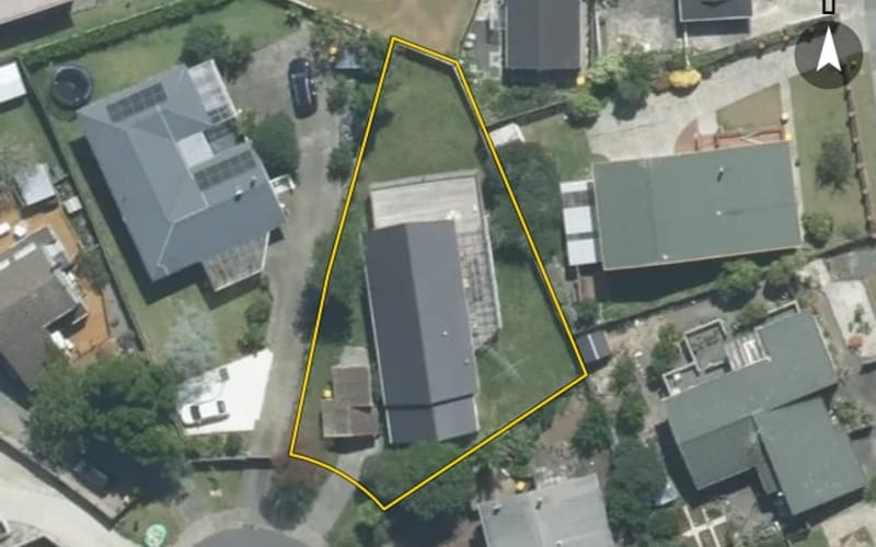15 Newport Place