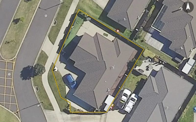 28 Leet Crescent