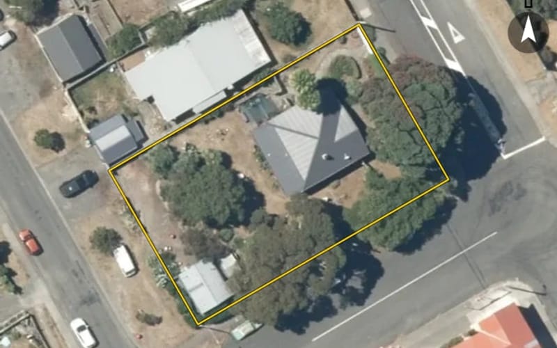 1 Grange Road North