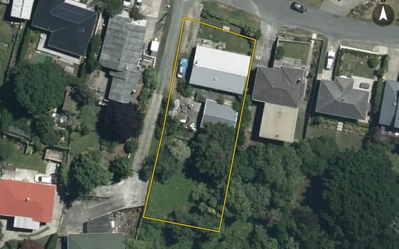 48 Stanley Crescent