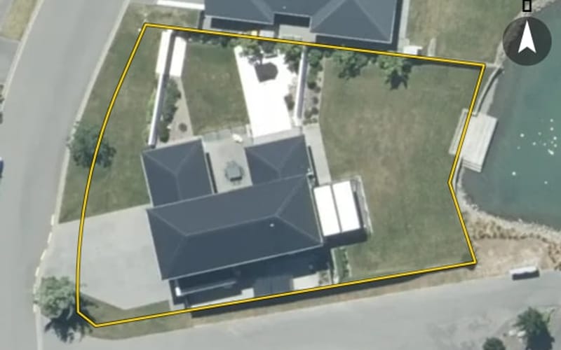 8 Waterton Point