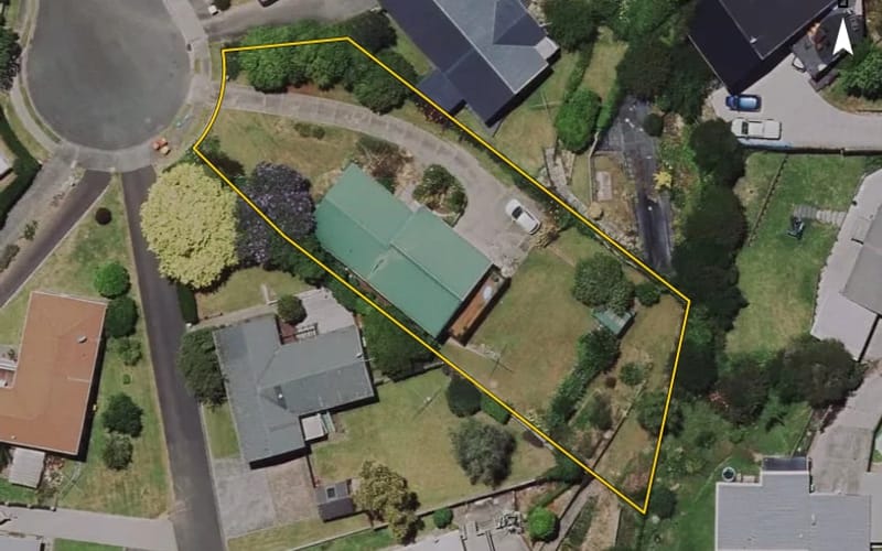11 Beaumaris Place