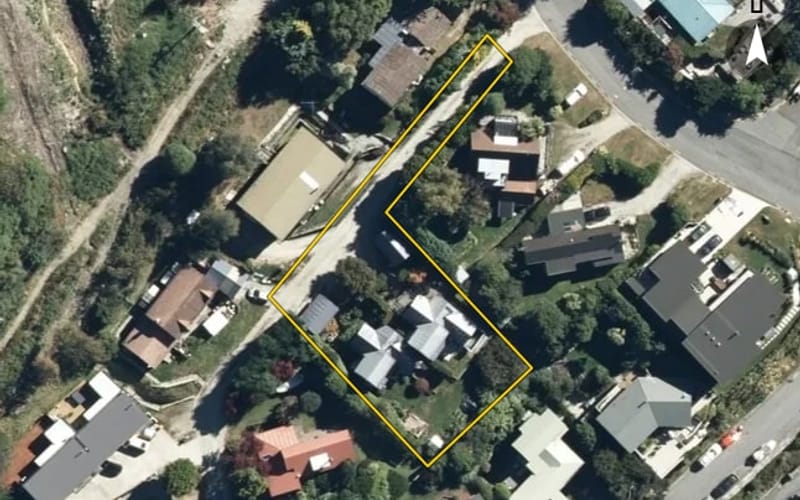 5 Moss Lane