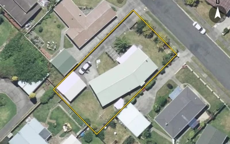 11 Lindsey Crescent