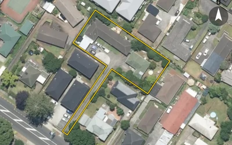 4/42A Carruth Road