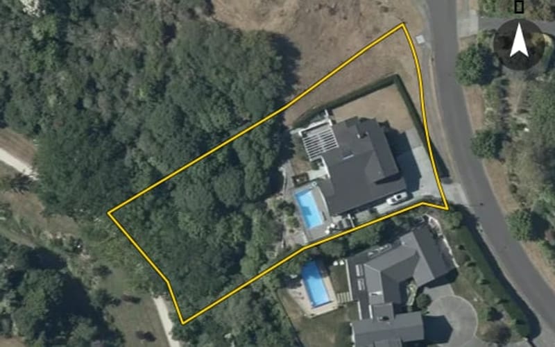 14 Lakeview Terrace