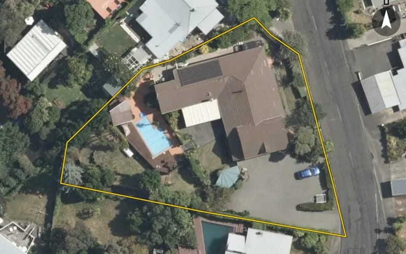 11 Napier Terrace