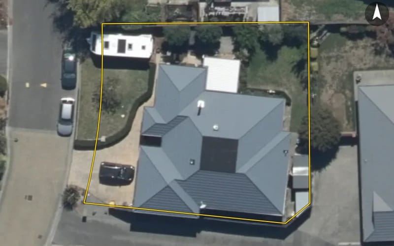 3 Hideaway Gate