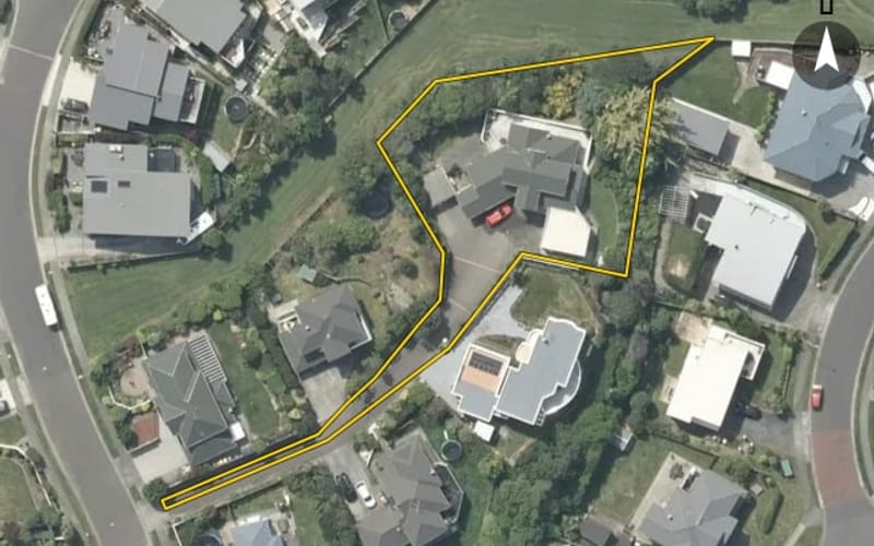 28 St Ives Drive