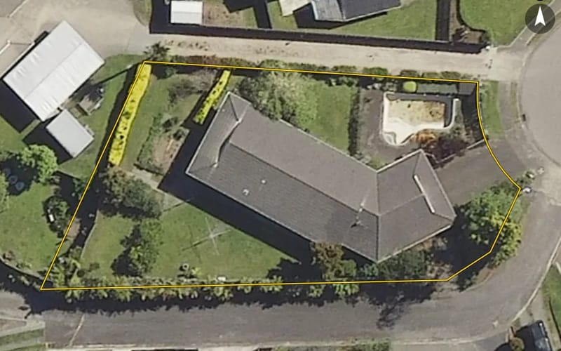 13 Walnut Place