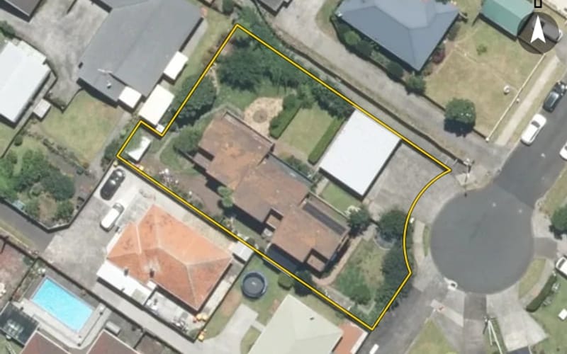 2/31A Watson Place