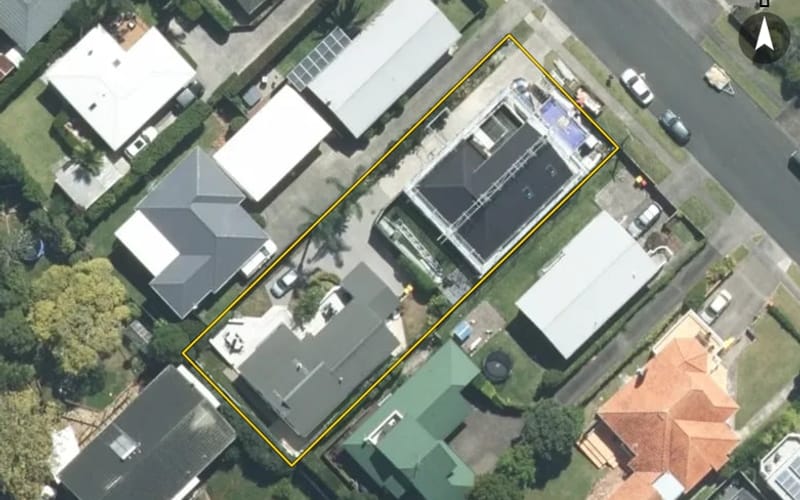 1/8 Beatrice Avenue